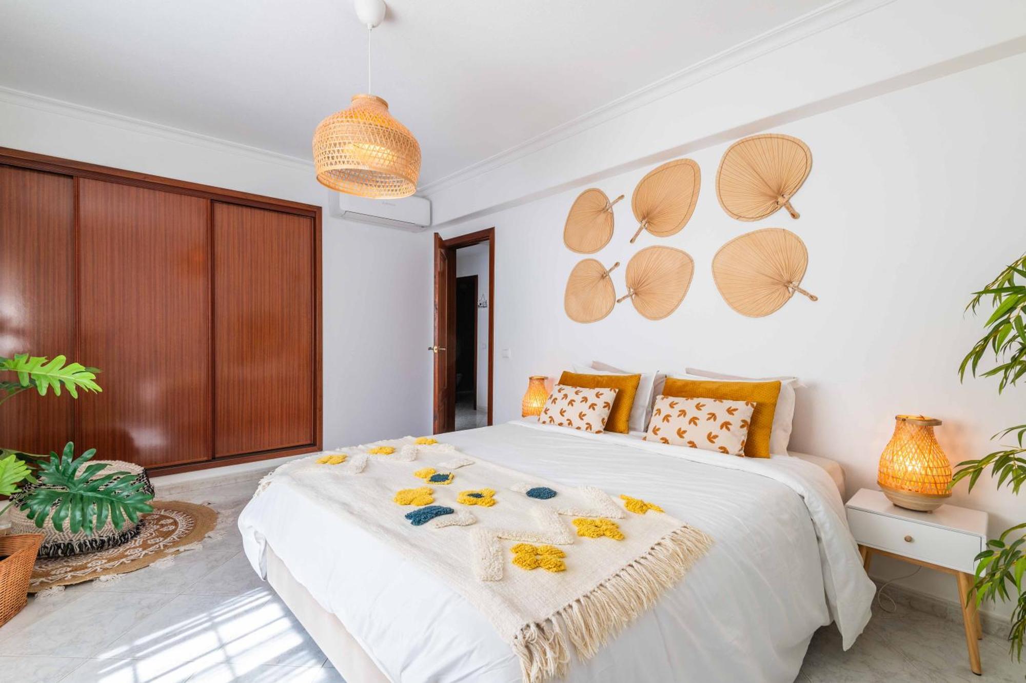 Flat With Ac, Wifi, Netflix, Balcony - 3 Min From The Beach Apartment Armacao de Pera Exterior photo